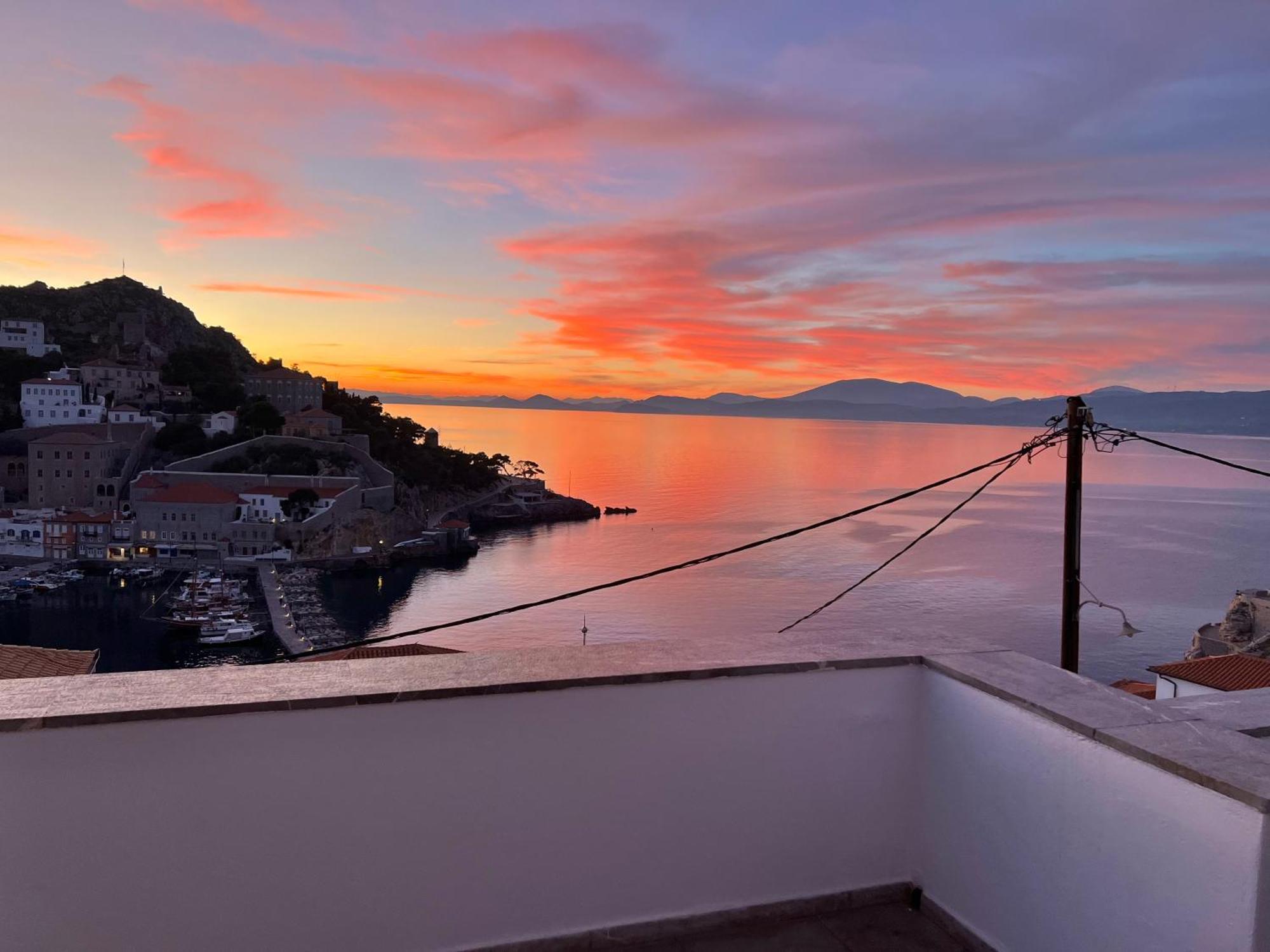 Villa Sunset Đảo Hydra Ngoại thất bức ảnh